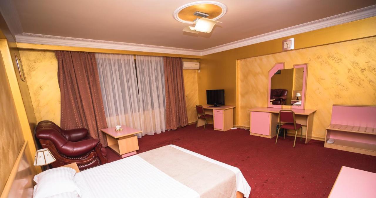 Nor Dzoraberd Hotel Complex Erevan Esterno foto