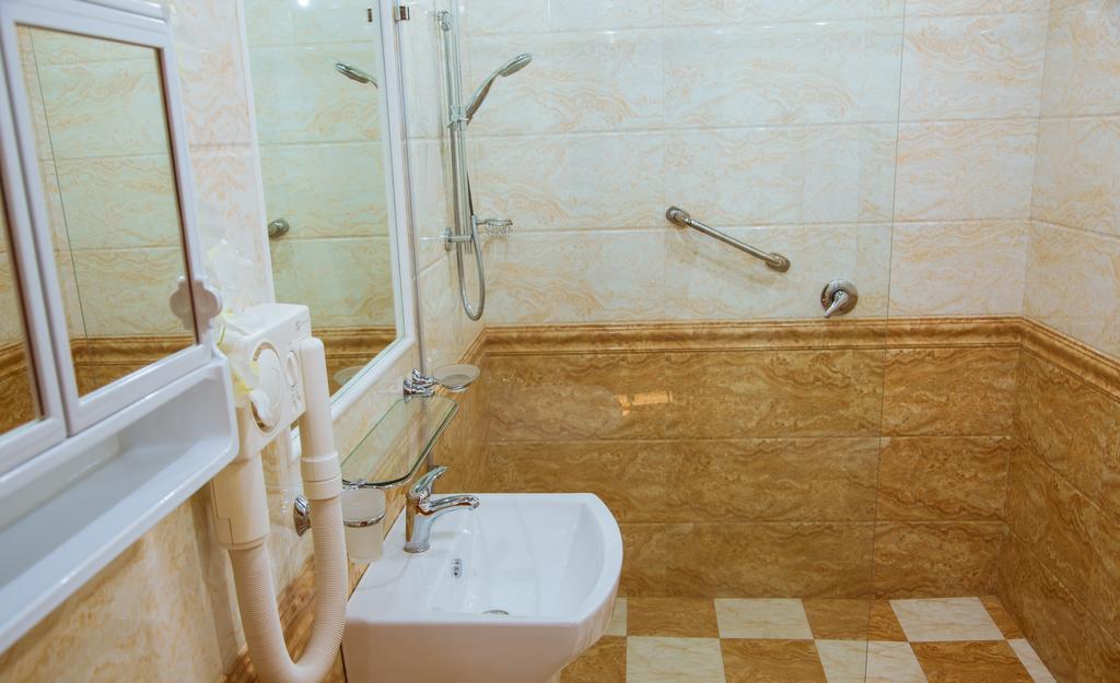 Nor Dzoraberd Hotel Complex Erevan Esterno foto